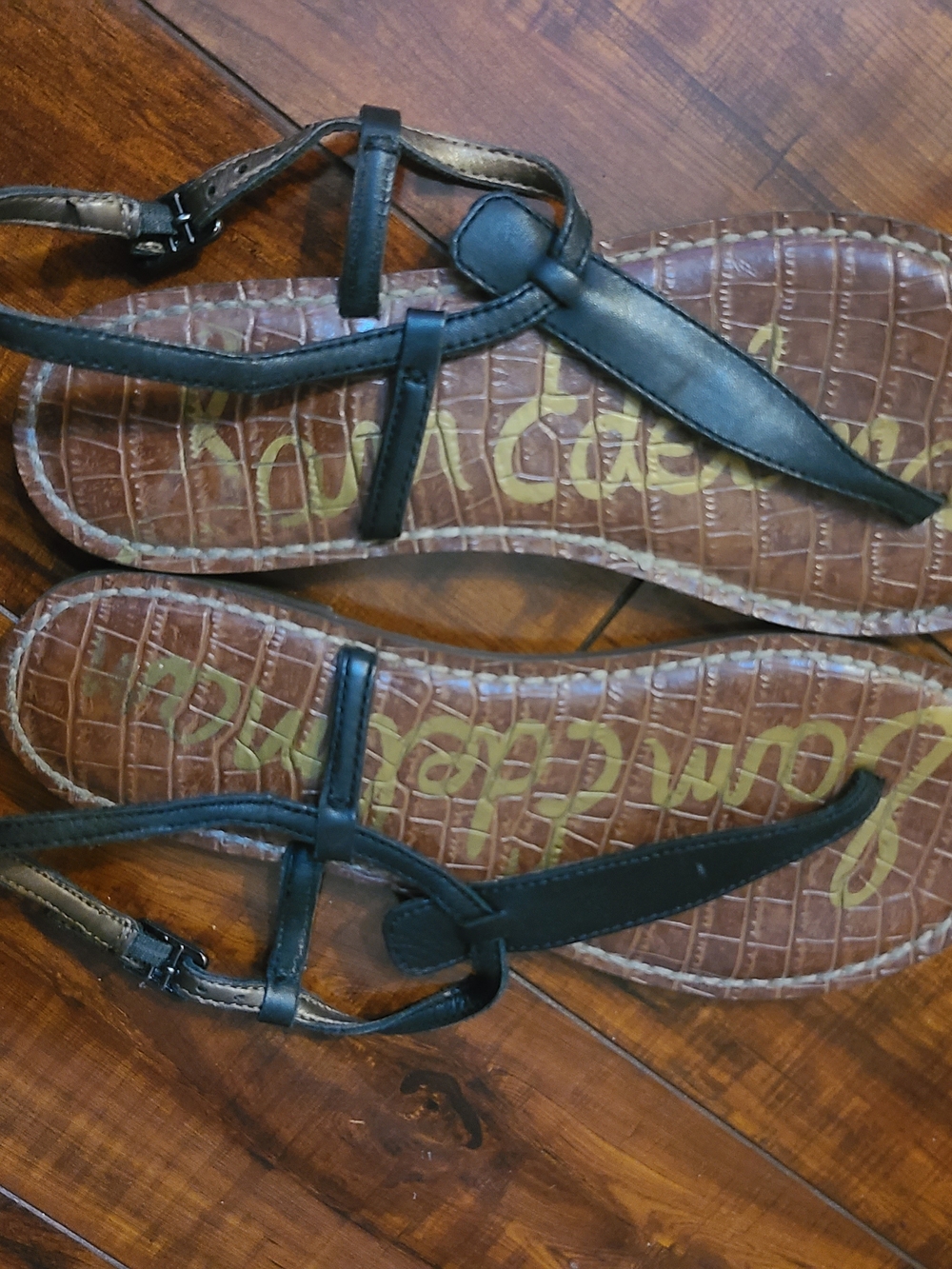 Sam Edelman Black Leather T-Strap Sandals